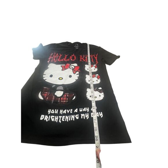 Hello Kitty Womans Tee Shirt Sz S NWT - Picture 5 of 5